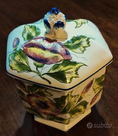 VASO DEL PRODUTTORE MICJIELOTTO DECORTO A MANO.