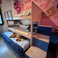 Letto a castello con scrivania