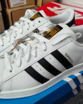 Adidas Superstar tg 42