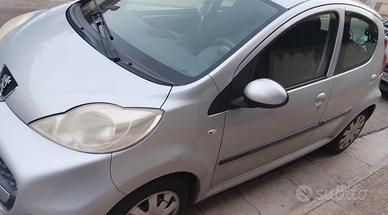  Peugeot 107 del 2012