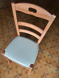 Sedie in legno con seduta panna