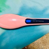 SPAZZOLA LISCIA CAPELLI