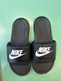 Ciabatte Nike