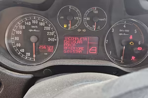 Alfa Romeo 147 1.9 JTD 5 porte (2008) – diesel