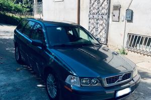 VOLVO Altro modello - 2004