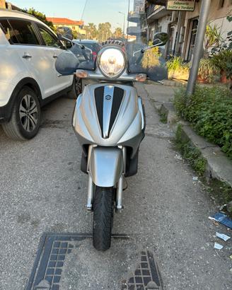 Beverly tourer 250 anno 09