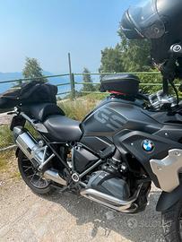 BMW GS 1250 Triple Black