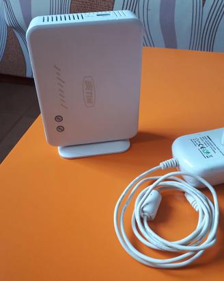 Modem Router TIM DA2210 ADSL2+ WiFi N