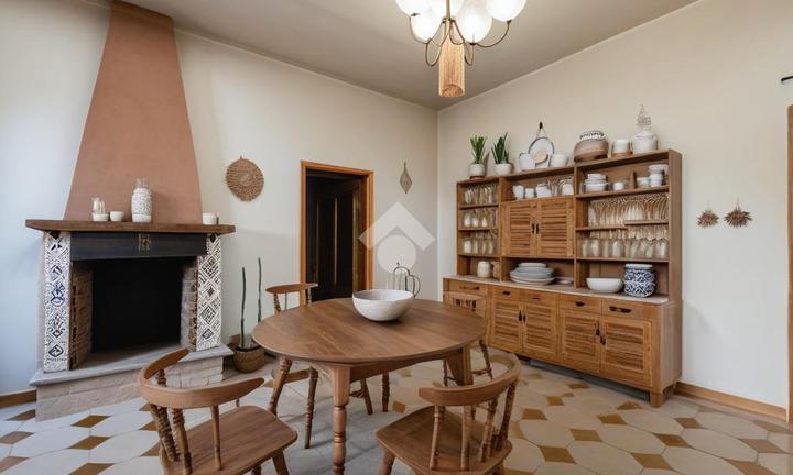 CASA SEMINDIPENDENTE A ATRI