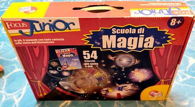 Lisciani Gioco Scuola di Magia 54 trucchi Focus