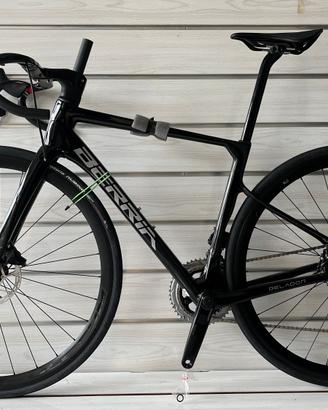Bici da corsa Berria Belador 8 taglia XS nuova