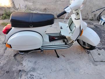 Vespa px 125 del 1982