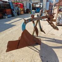 aratro rossati per trattore Fiat 80 