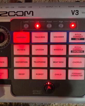 ZOOM V3 Vocal Processor