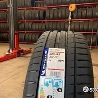 Pneumatici nuovi e usati per auto e furgone