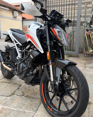 Ktm 390 duke