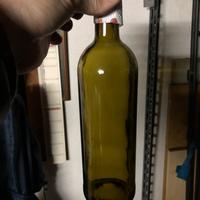 72 bottiglie tipo bordolesi.