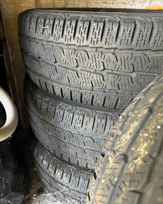 Gomme per furgone
