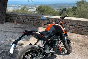 KTM Duke 125