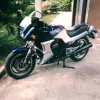 Kawasaki GPZ 900 - 1984