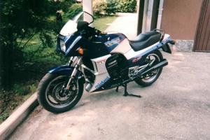 Kawasaki GPZ 900 - 1984