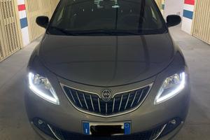 Lancia ypsilon Silver
