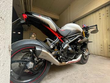 Triumph Speed triple 1050 R 2012