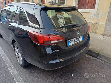 Opel Astra Sports Tourer