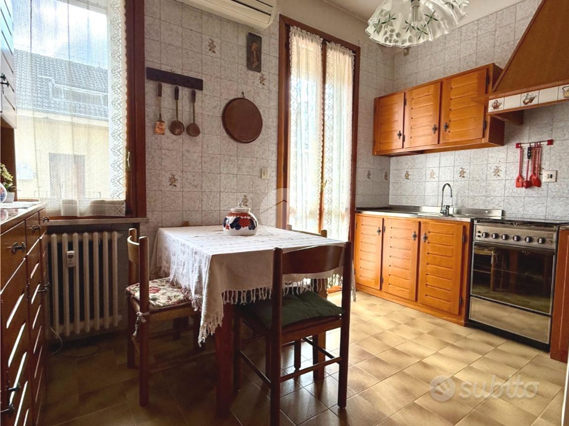 Apartment in Asti, Rione San Paolo - Altro