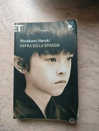 Libro Kafka sulla spiaggia Haruki Murakami ITA