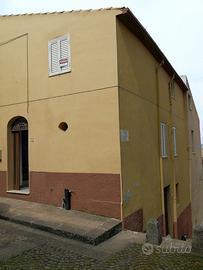 Casa singola,Villanova Monteleone, centro storico