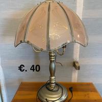 Lampada da tavolo vintage 