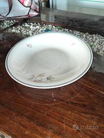 Piatto porcellana fiori