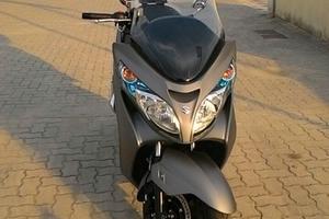 Suzuki Burgman 400 AN 2015