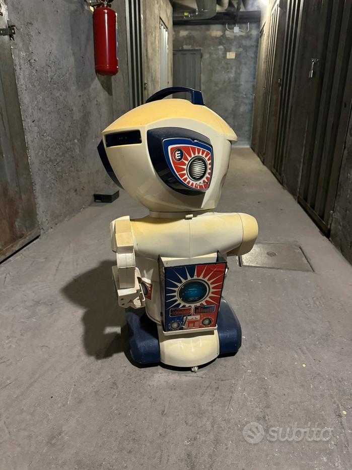 Emilio robot 1988 gioco vintage - Tutto per i bambini In vendita a Brescia