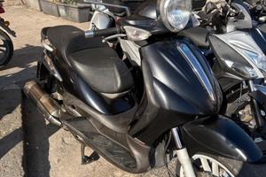 Piaggio Beverly 500 Tourer ie
