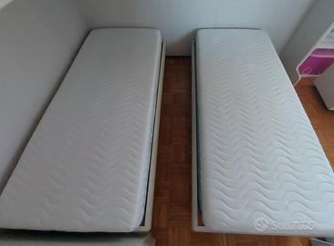 2 letti singoli compresi di materasso