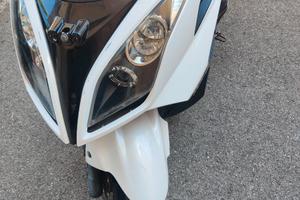 Kymco downtown 300
