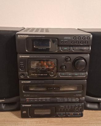 Pioneer stereo double dec XR-P240C 