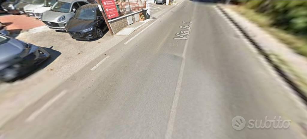 Immobile in asta di 633 m² a Genzano di Roma - Altro