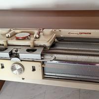 Macchina per maglieria Empisal Knitmaster