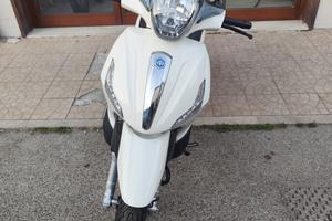Piaggio Beverly 350 2021