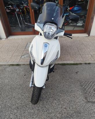 Piaggio Beverly 350 2021