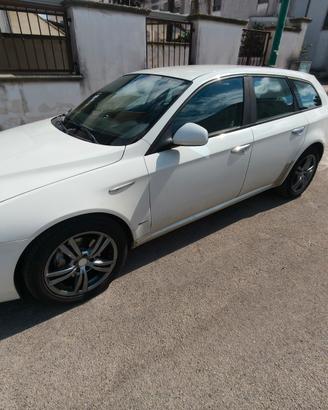 Alfa romeo 159 sw progression 120 cv