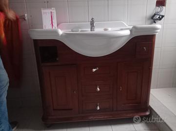 mobile bagno legno completo di lavabo 