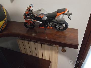 modellino Honda CBR 1000  scala 1:6