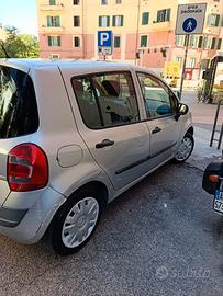 Renault Grand Modus incidentata