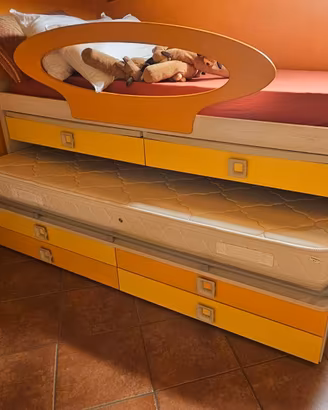 Cameretta con 2 lettini