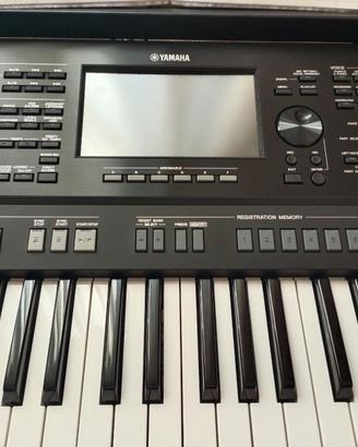 Yamaha psr sx 920