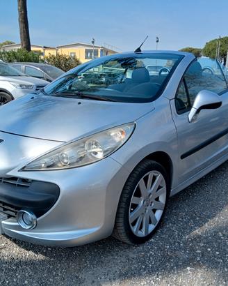 Peugeot 207 1.6 VTi 120CV CC Féline